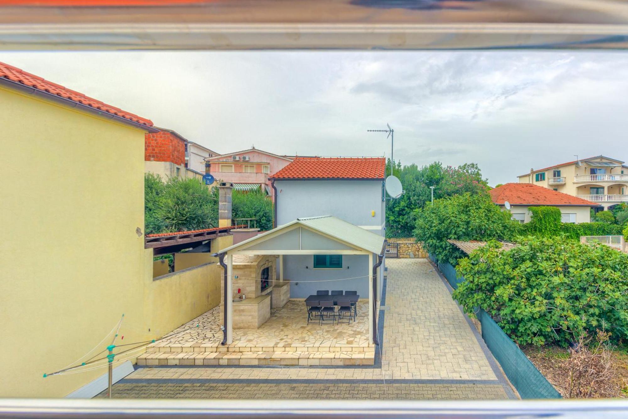 Apartmani Mato Pirovac Exteriér fotografie