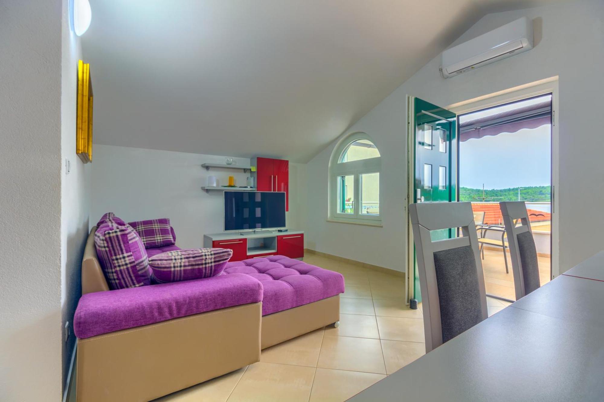 Apartmani Mato Pirovac Exteriér fotografie